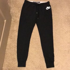 Nike Joggers
